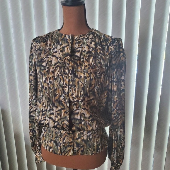 Nicola Camouflage Animal print silky blouse - Picture 6 of 8